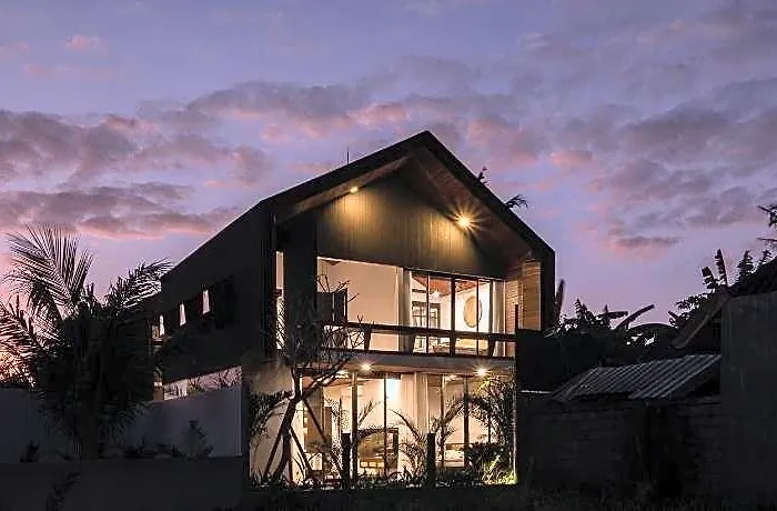 ホテル Casaluna Ubud